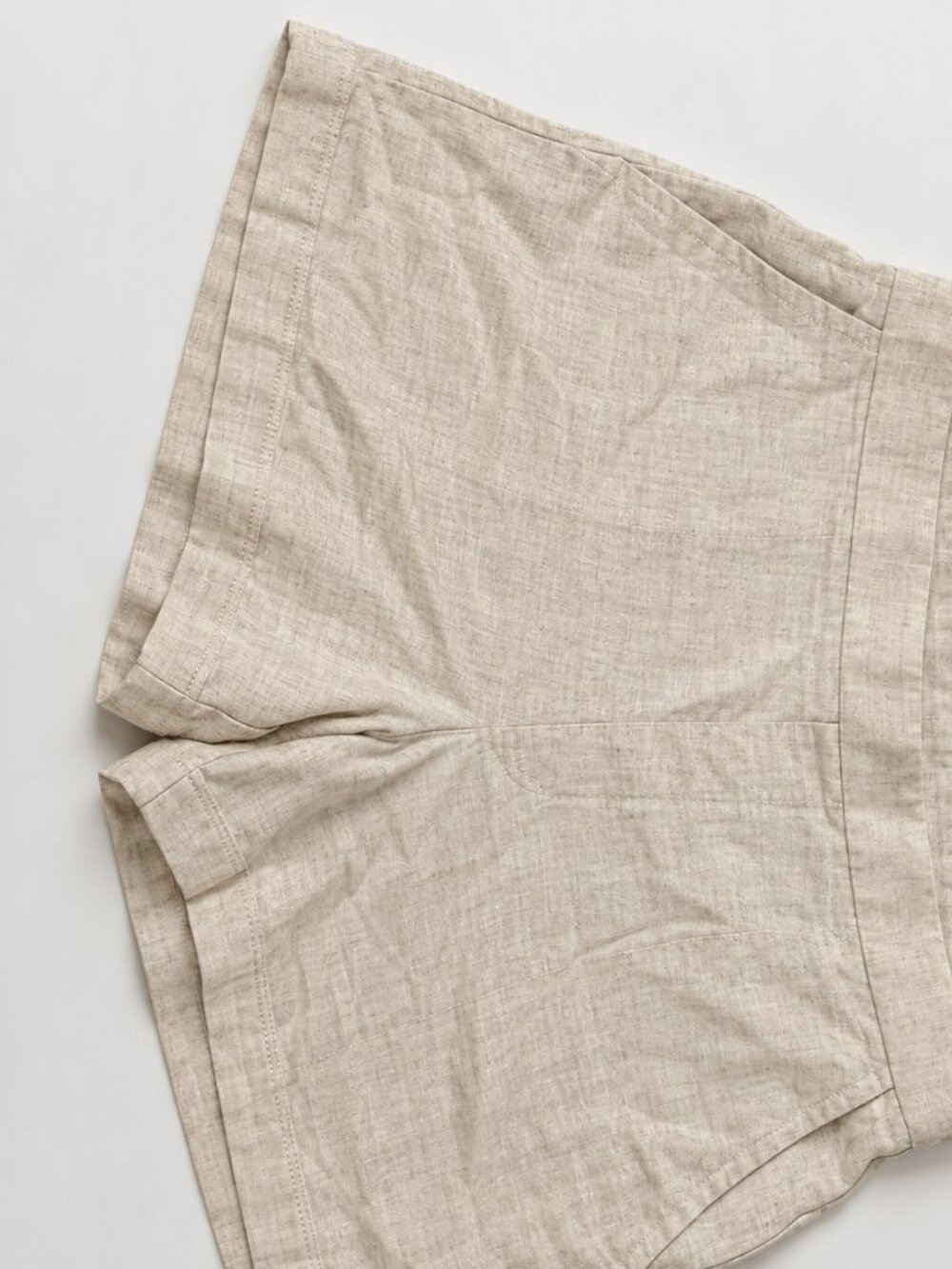 Banana Republic Linen Blend Shorts – Beige/Tan – Size M